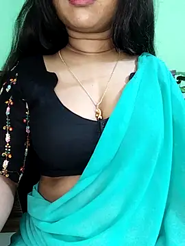 Idhika Paul online show from February 22, 2026, 12:13 am