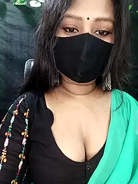 Snapshot of Idhika_Paul chatting on November 16, 2025, 12:37 am Idhika Paul online show from November 16, 2025, 12:37 am