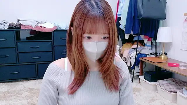 Snapshot of Yui-Ch chatting on May 7, 2026, 12:30 pm Yui-Ch online show from May 7, 2026, 12:30 pm