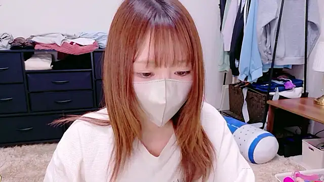 Snapshot of Yui-Ch chatting on April 30, 2026, 1:40 pm Yui-Ch online show from April 30, 2026, 1:40 pm