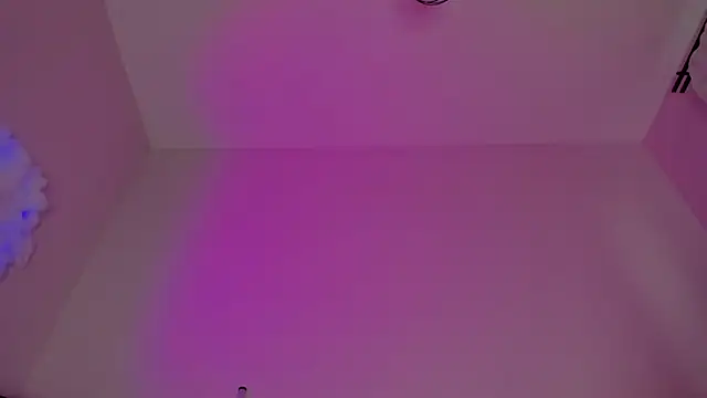 Snapshot of maakimo chatting on July 8, 2026, 4:46 am maakimo online show from July 8, 2026, 4:46 am