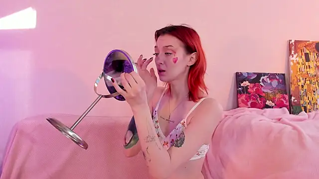 CrystalRey online show from February 17, 2025, 5:14 am