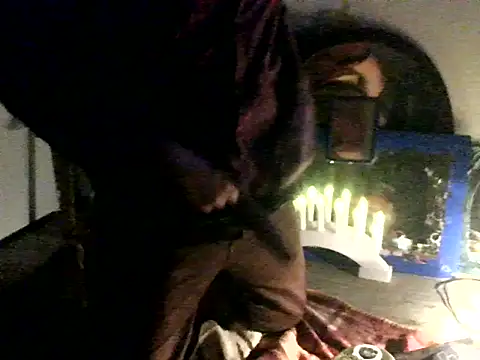 prcalek19 online show from October 31, 2025, 6:26 pm