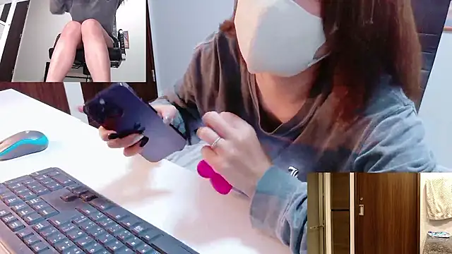 ayu yu xo online show from November 4, 2025, 12:31 pm