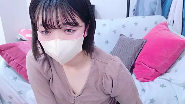 Snapshot of Minami_San chatting on December 10, 2024, 4:49 pm Minami San online show from December 10, 2024, 4:49 pm