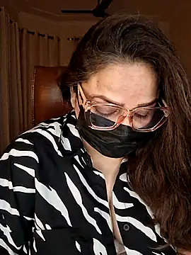 Snapshot of SEXY-Sardarni chatting on January 12, 2026, 3:30 pm SEXY-Sardarni online show from January 12, 2026, 3:30 pm