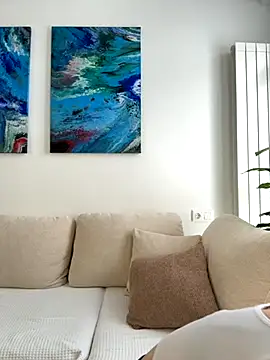 Snapshot of LuisaBecker chatting on November 16, 2025, 11:15 am LuisaBecker online show from November 16, 2025, 11:15 am