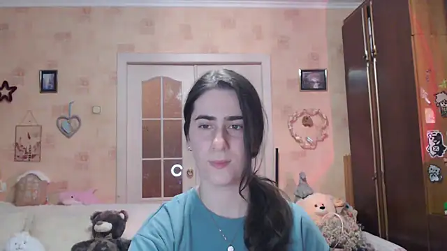 INELIKA online show from November 20, 2025, 2:40 pm