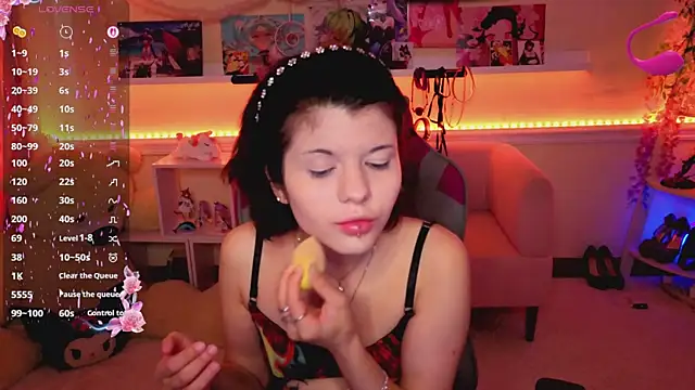 Katya Zaitseva online show from June 1, 2026, 12:16 pm