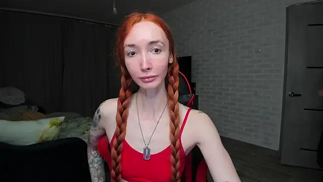 Snapshot of Roxy_Silver chatting on November 10, 2025, 4:12 pm Roxy Silver online show from November 10, 2025, 4:12 pm