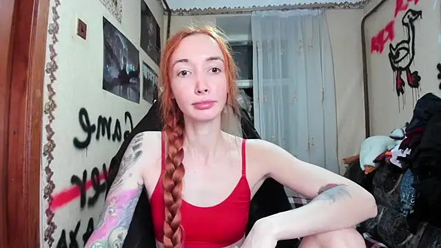 Snapshot of Roxy_Silver chatting on November 29, 2025, 8:42 pm Roxy Silver online show from November 29, 2025, 8:42 pm