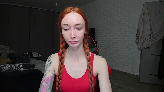 Snapshot of Roxy_Silver chatting on November 25, 2025, 6:52 pm Roxy Silver online show from November 25, 2025, 6:52 pm