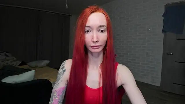 Roxy Silver online show from February 2, 2026, 7:46 pm