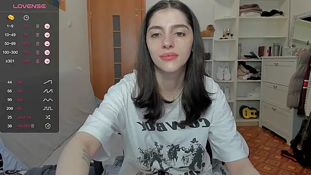 broosnica1 online show from April 13, 2026, 7:56 am