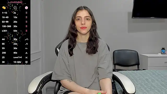 broosnica1 online show from November 5, 2025, 7:33 am