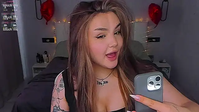 little m0use online show from February 24, 2026, 10:27 am