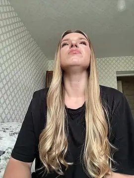Snapshot of adel_secret chatting on July 5, 2026, 12:23 pm adel secret online show from July 5, 2026, 12:23 pm