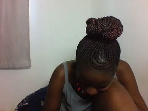 Snapshot of Deliciousbabe chatting on June 13, 2026, 1:20 pm Deliciousbabe online show from June 13, 2026, 1:20 pm