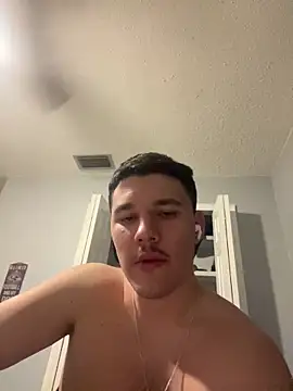 Snapshot of Shaded24 chatting on November 4, 2025, 6:28 am Shaded24 online show from November 4, 2025, 6:28 am