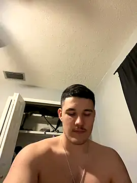 Snapshot of Shaded24 chatting on November 26, 2025, 4:56 am Shaded24 online show from November 26, 2025, 4:56 am