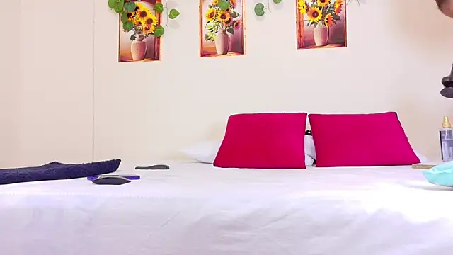 Amarantha love69 online show from December 20, 2025, 1:25 pm