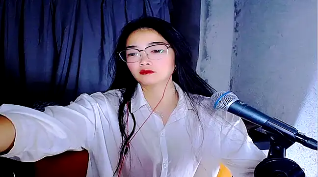 Floor oo online show from February 6, 2025, 10:32 pm