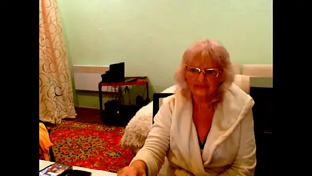 Natali7634 online show from October 4, 2025, 5:47 pm