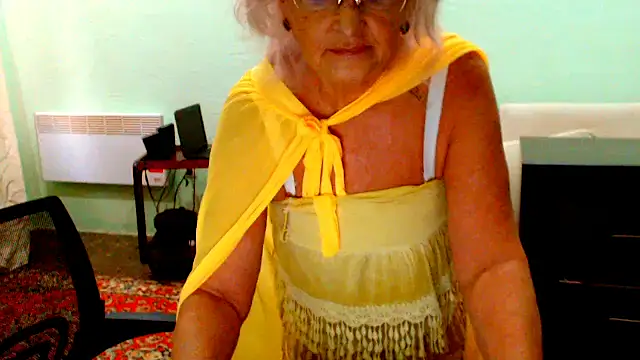 Natali7634 online show from September 25, 2025, 4:51 am