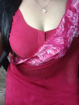 Snapshot of Nithya_05 chatting on July 22, 2026, 5:09 am Nithya 05 online show from July 22, 2026, 5:09 am