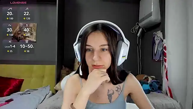  Nika Kik online show from March 18, 2026, 12:30 pm