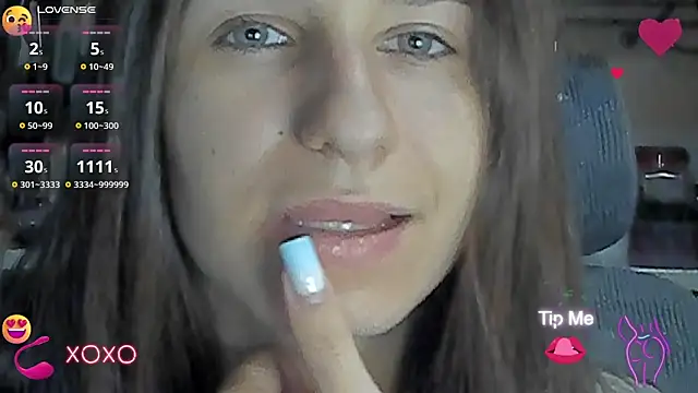 Snapshot of _Nika_Kik chatting on October 6, 2025, 4:08 pm Nika Kik online show from October 6, 2025, 4:08 pm