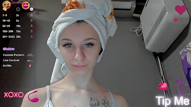 Snapshot of _Nika_Kik chatting on March 18, 2025, 7:44 pm Nika Kik online show from March 18, 2025, 7:44 pm