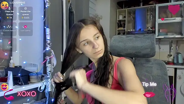 Snapshot of _Nika_Kik chatting on October 13, 2025, 3:02 pm Nika Kik online show from October 13, 2025, 3:02 pm