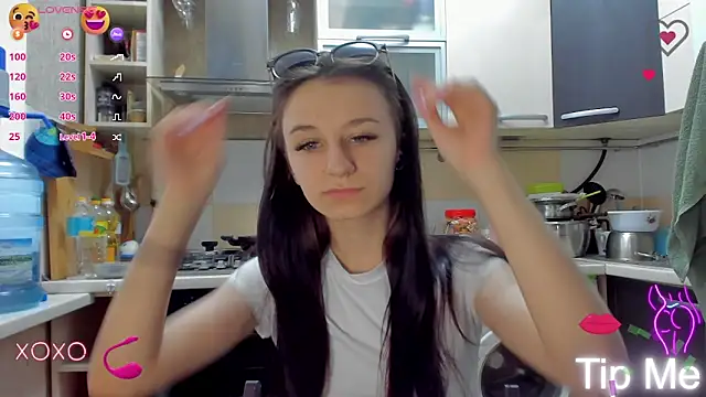 Snapshot of _Nika_Kik chatting on March 17, 2025, 1:50 pm Nika Kik online show from March 17, 2025, 1:50 pm