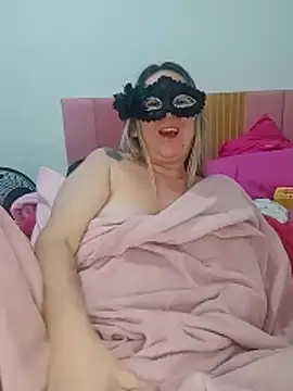 Snapshot of titiasexy chatting on June 7, 2026, 3:23 am titiasexy online show from June 7, 2026, 3:23 am
