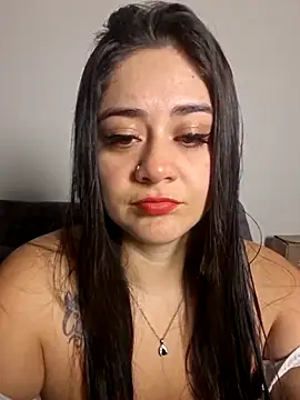 Snapshot of nahomi_sweett chatting on March 14, 2026, 10:21 am nahomi sweett online show from March 14, 2026, 10:21 am