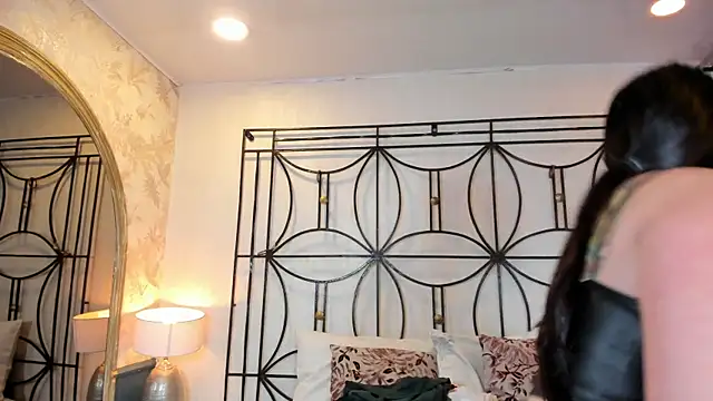 Snapshot of nahomi_sweett chatting on September 21, 2025, 8:08 am nahomi sweett online show from September 21, 2025, 8:08 am