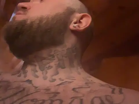 Snapshot of Satans_Play chatting on March 19, 2025, 7:18 am Satans Play online show from March 19, 2025, 7:18 am