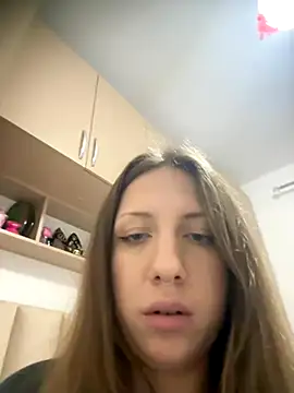 Snapshot of Sashabunny chatting on October 15, 2025, 8:39 pm Sashabunny online show from October 15, 2025, 8:39 pm