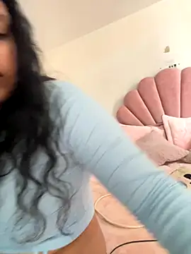 tati  22 online show from December 5, 2025, 5:00 pm