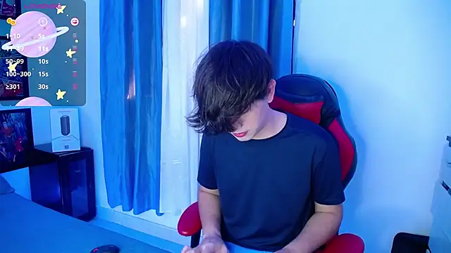 Snapshot of andyboy- chatting on March 9, 2025, 9:46 pm andyboy- online show from March 9, 2025, 9:46 pm