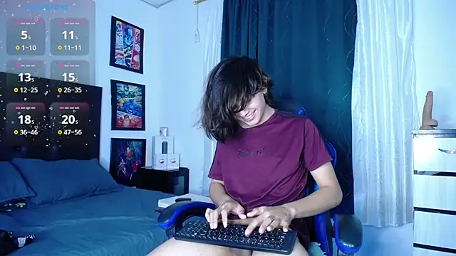 Snapshot of andyboy- chatting on May 15, 2026, 10:52 pm andyboy- online show from May 15, 2026, 10:52 pm