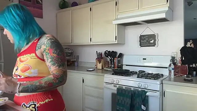 Snapshot of CherryBombBomb chatting on September 12, 2025, 10:20 pm CherryBombBomb online show from September 12, 2025, 10:20 pm