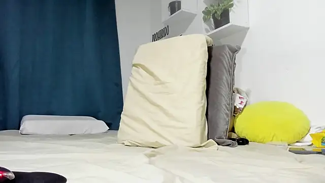 Snapshot of Aronxxs chatting on September 9, 2025, 10:36 am Aronxxs online show from September 9, 2025, 10:36 am