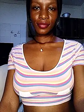 Ayrella02 online show from January 12, 2026, 1:01 am