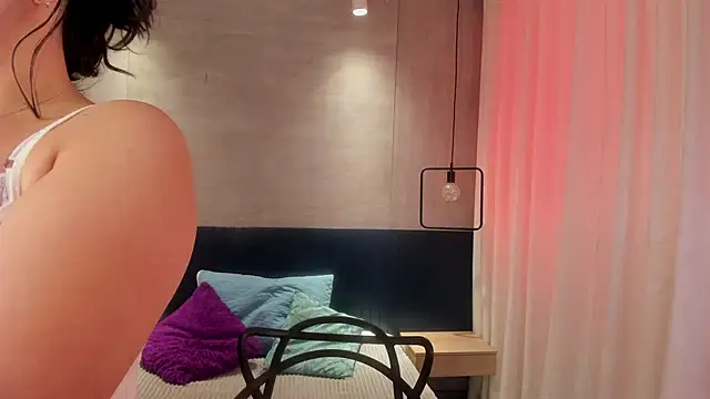 Snapshot of _julietta chatting on October 3, 2025, 12:39 pm julietta online show from October 3, 2025, 12:39 pm