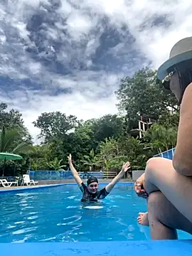 Snapshot of Sahara_Mk chatting on October 25, 2025, 3:23 pm Sahara Mk online show from October 25, 2025, 3:23 pm