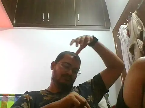 Snapshot of naughtymike0007 chatting on September 26, 2025, 4:41 am naughtymike0007 online show from September 26, 2025, 4:41 am