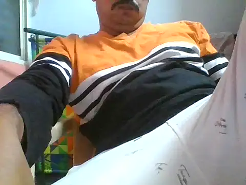 naughtymike0007 online show from February 16, 2026, 4:27 pm