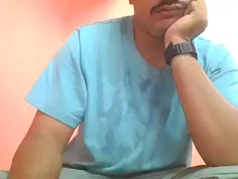 Snapshot of naughtymike0007 chatting on November 2, 2025, 3:11 am naughtymike0007 online show from November 2, 2025, 3:11 am